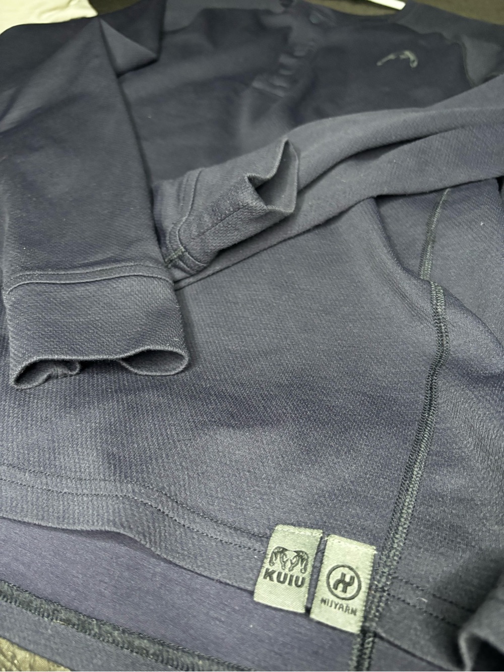 KUIU Men's Long-Sleeve Henley Top - Charcoal Gray - Picture 5 of 5